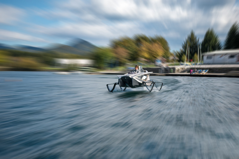 «Летающий» катер и просто крутой водный транспорт Quadrofoil QS2