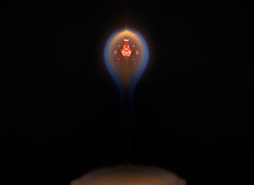 Радуга затухающих свеч. Фотонаблюдения by Grover Schrayer